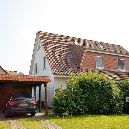 Feriendomizil Wiesenhaus Zingst Exterior photo